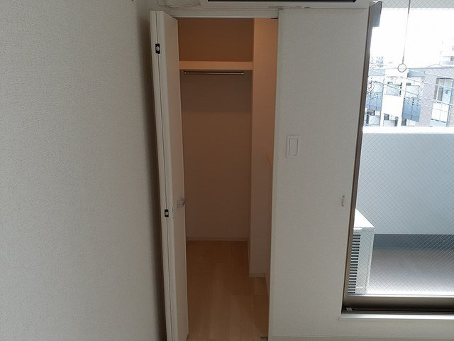 大きなスペースがあり、収納には困りません