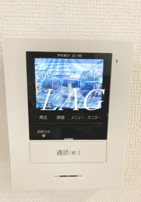 【セキュリティ】 | イルヴィアーレ天王坂ノース | モニター付きインターホンです。