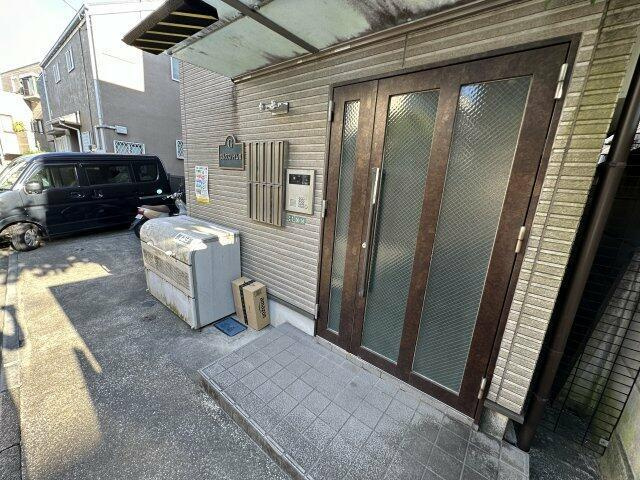 グルクスハイムⅡの外観|建物入り口
