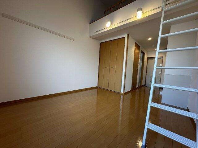 グルクスハイムⅡの洋室|コンパクトで使いやすい洋室です