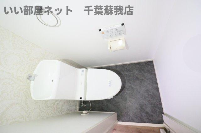 メゾン・ド・ルミナーレのトイレ|落ち着いた色調のトイレです