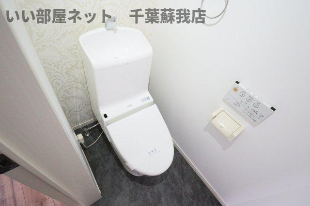メゾン・ド・ルミナーレのトイレ|落ち着いたトイレです