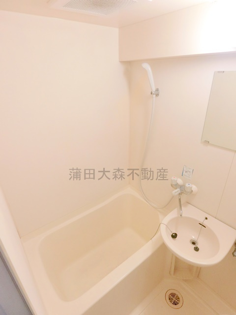 日興パレス羽田PARTⅡの浴室