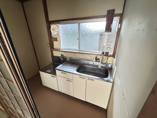 富田林市山中田アパートのキッチン