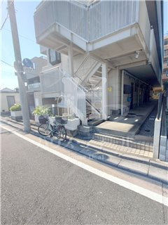 【エントランス】 | サミット・アサ | 落ち着いたエントランスです