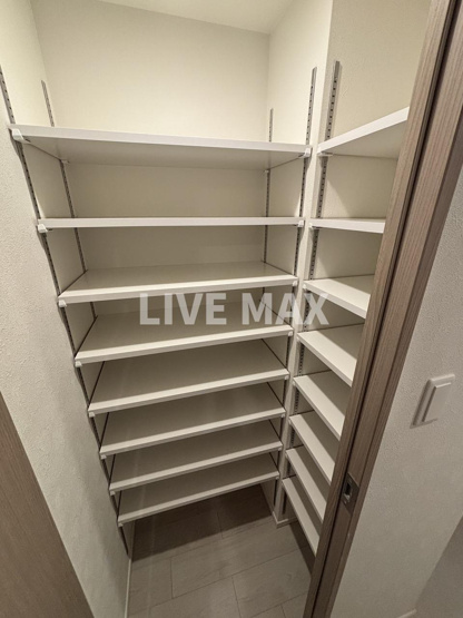【収納】la Waison NAMBA west