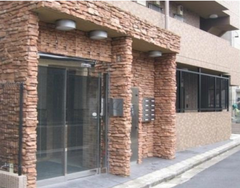 練馬区羽沢２丁目の賃貸マンションのエントランス