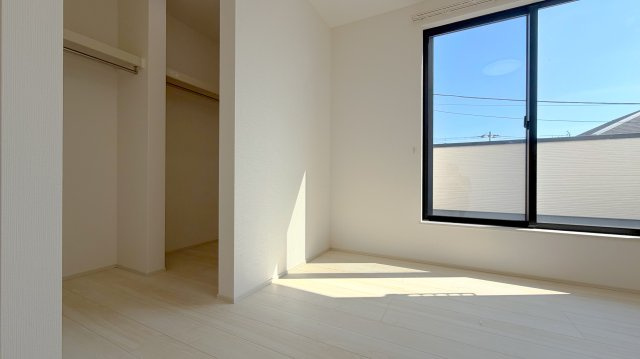 リナージュＬ 沼津市西添町23-1期の収納