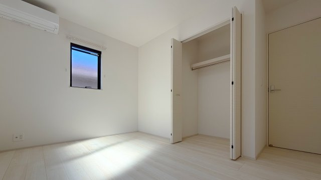 リナージュＬ 沼津市西添町23-1期の収納