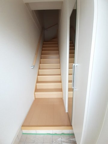 【玄関】 | グランツ | 明るい玄関です