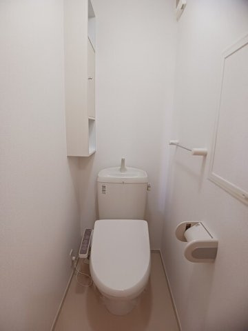 【トイレ】 | ミッドタウン玉野　七号館 | 清潔感のあるトイレです