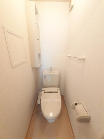 【トイレ】 | カサブランカ　Ａ－Ⅰ | 落ち着いた色調のトイレです