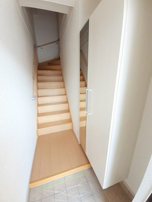 【玄関】 | ヴィラ　ハーティ | シンプルで使いやすい玄関です