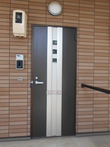 【エントランス】 | ショコラ　オリーブ | 毎日通るエントランスはこのようになっています