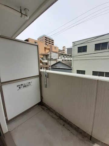 【バルコニー】 | プラステ東島田 | 開放的で明るい空間を演出してくれるバルコニーです