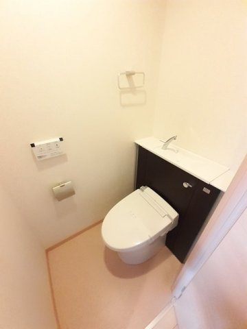 【トイレ】 | レジデンス西川 | コンパクトで使いやすいトイレです