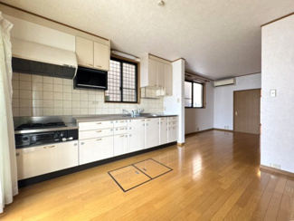 【居間・リビング】 | 小山西元町貸家
