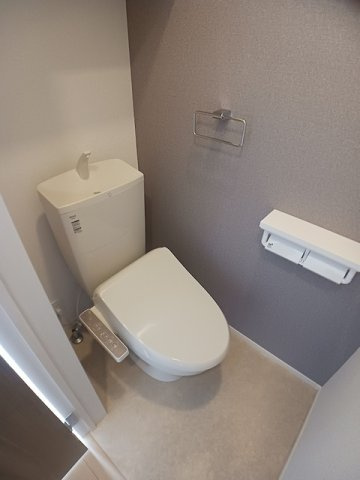 【トイレ】 | エスポワール昴Ｃ | ゆったりとした空間のトイレです