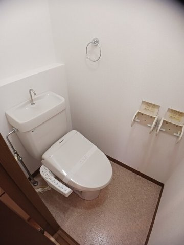 【トイレ】 | ニューハートランド | トイレです