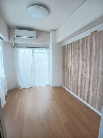 【内装】 | セトルコーポ伊島 | 明るい色調の室内です