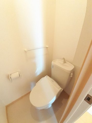 【トイレ】 | テラース磯上Ａ | トイレも気になるポイント