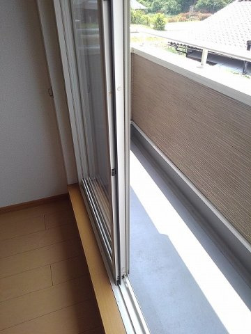 【バルコニー】 | ウッディーベルＢ | お洗濯にも便利なバルコニー付き