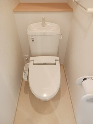 【トイレ】 | サンパレス | ゆったりとした空間のトイレです