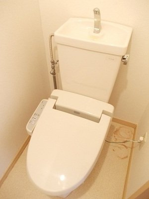 【トイレ】 | グリーントピア | コンパクトで使いやすいトイレです