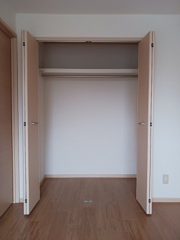 【収納】 | ニューエルディム貴船３ | こまごまとしたものを収納できそうですね