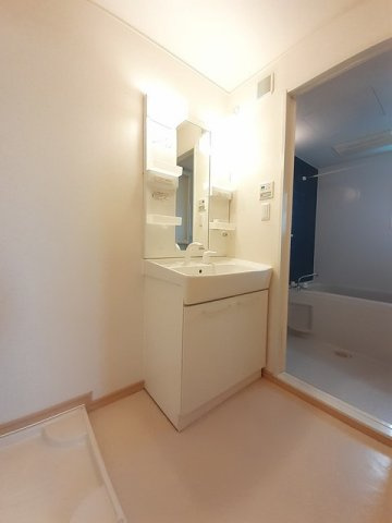 サンライズフェアスカイの洗面所|使いやすい洗面所です