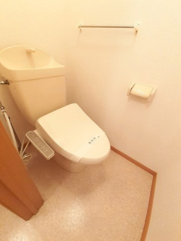 【トイレ】 | Ｃｒｏｕｄ　Ｏｏｋｕｂｏ　Ａ棟 | シンプルで使いやすいトイレです