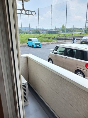 【バルコニー】 | ベルコリーヌ | 広々としたバルコニーです