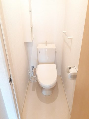 【トイレ】 | プレステージ花ずいＥ | ゆったりとした空間のトイレです