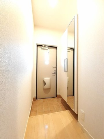 【玄関】 | プレステージ花ずいＥ | シンプルで使いやすい玄関です