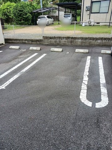バウム　ヴィラージュの駐車場|駐車場があります