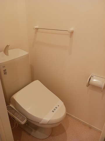 アルカンシエル１８のトイレ|コンパクトで使いやすいトイレです
