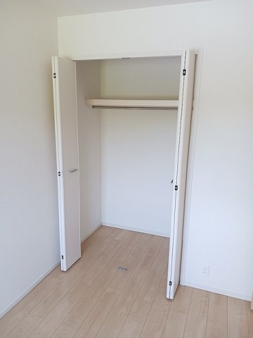 【収納】 | プレステージ花ずいＥ | 小物を収納するのに便利です