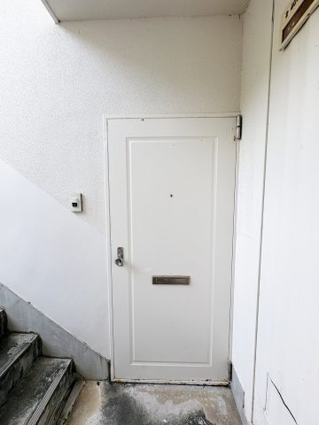 【玄関】 | ヴィラナリー由良2