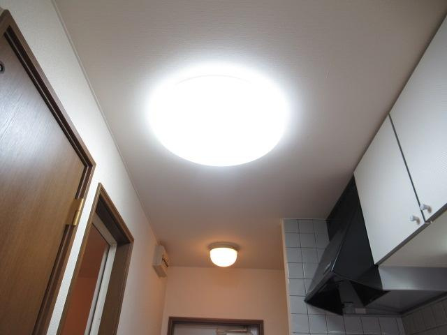 【設備】 | コンフォール | キッチン照明器具