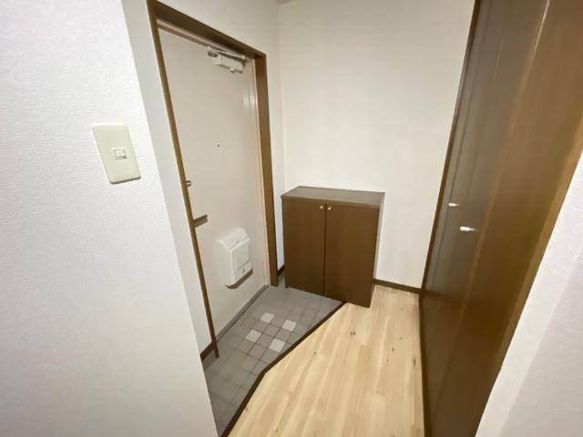 【玄関】 | イブ・マキ | 玄関