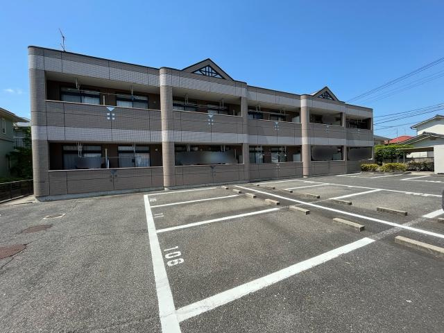 【外観】 | プロニティ　マイス | 外観写真（昼）