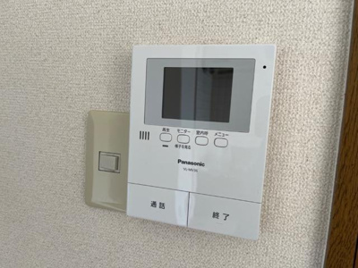 【内装】 | パープルメゾン | カメラ付インターホン
