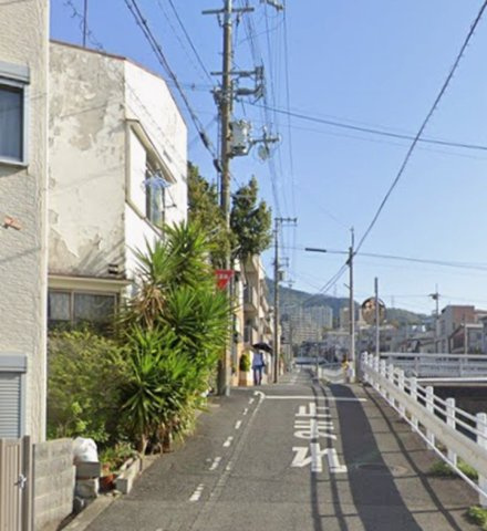 篠原中町5丁目の前面道路含む現地写真