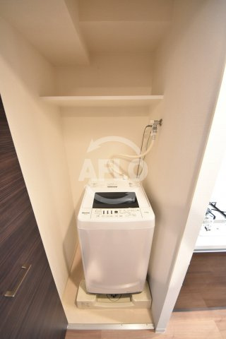 プレサンス南森町ライズの設備|プレサンス南森町ライズ　洗濯機置き場
