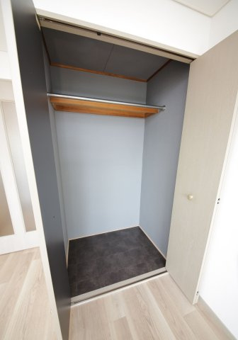 マイキャッスルSの収納|別部屋同間取りのお写真となります。参考にご覧くださいませ。