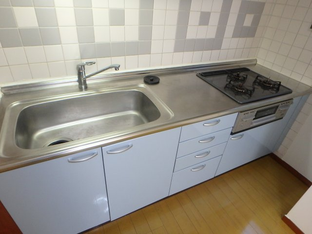 エストレリータ２のキッチン|他のお部屋の参考写真となります。