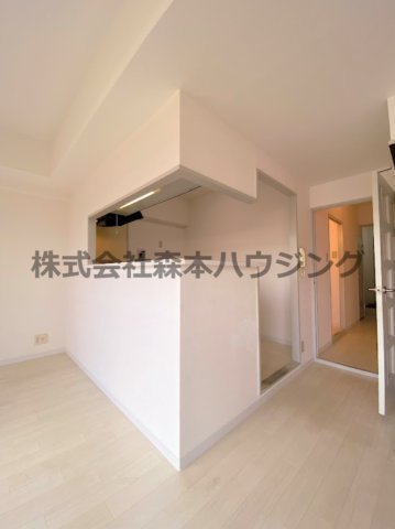 【内装】 | 　住道ファーストハイツ | 使いやすいカウンターキッチンです