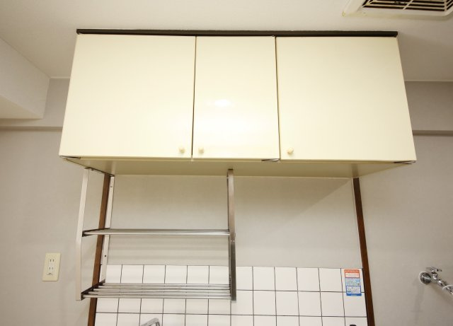 サンライフ有楽の収納|別部屋同間取りのお写真となります。参考にご覧くださいませ。