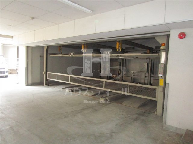 【駐車場】 | クレスト王子Ⅰ | 駐車場