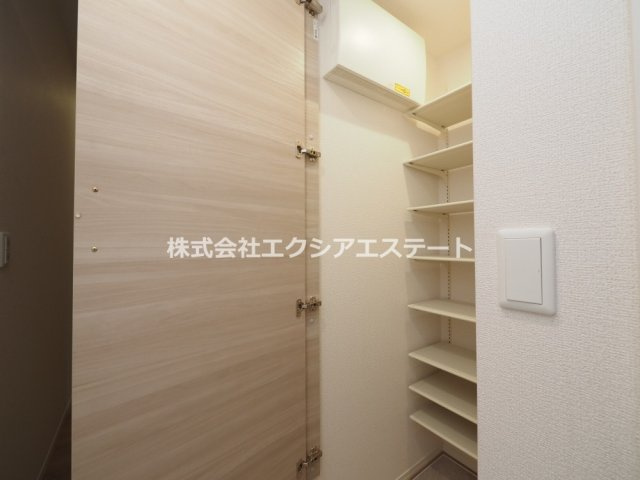 クラシスト東粉浜WESTの玄関